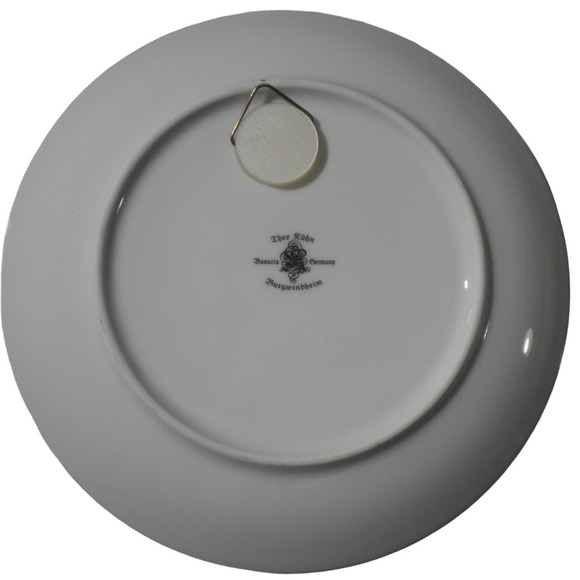 Theo Kohn Porcelain Plate, 7.5"D Krämerbrücke, Merchant's Bridge, Erfurt Germany - Picture 2 of 6